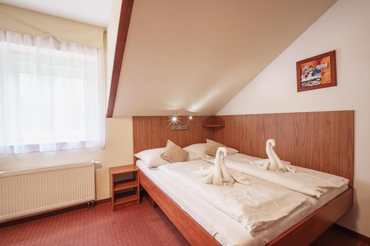 Francis Spa Hotel Frantiskovy Lazne Exterior photo