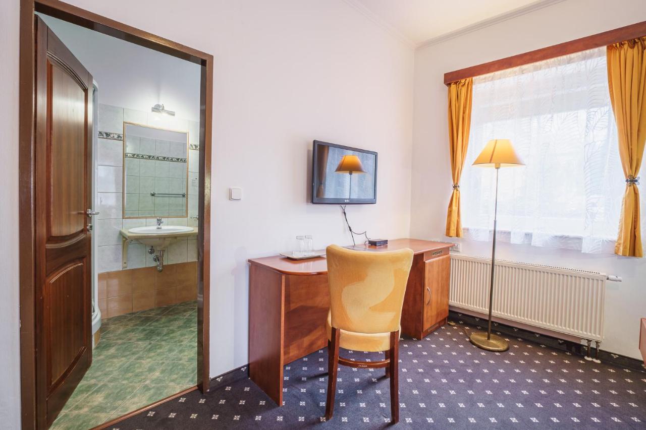 Francis Spa Hotel Frantiskovy Lazne Exterior photo